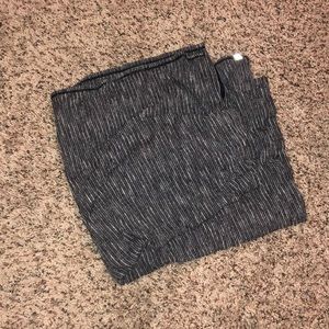 Lululemon infinity scarf
